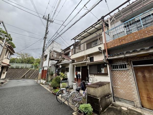 堺市西区浜寺石津町西4丁　中古テラスハウス 現地写真（前面道路含む現地写真）