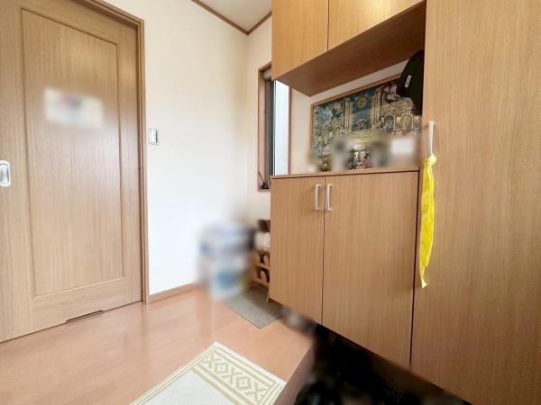 大阪市東住吉区住道矢田9丁目　中古戸建 現地写真（玄関）