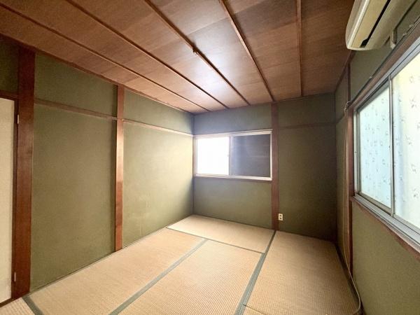 堺市西区上野芝町5丁　中古戸建 内観写真（リビング以外の居室）
