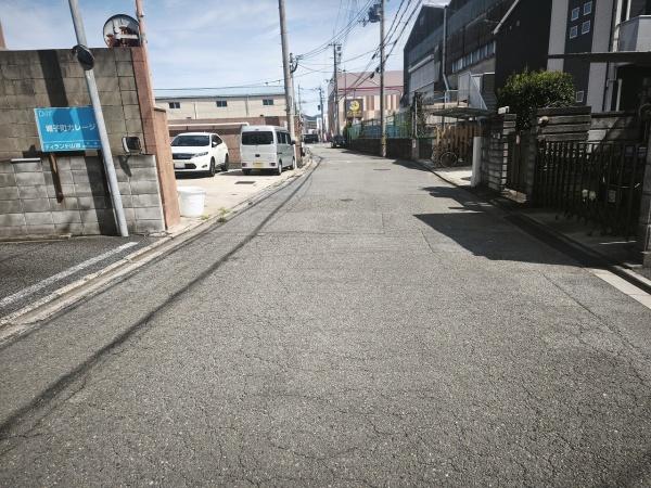 京都市南区上鳥羽堀子町　上物有売土地 現地写真（前面道路含む現地写真）