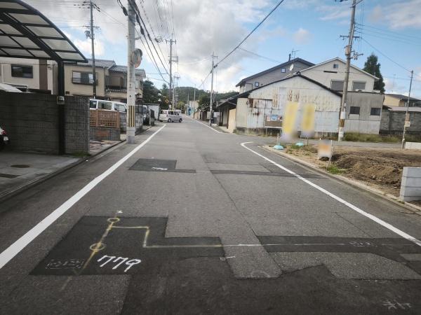 京都市北区鷹峯南鷹峯町　1号棟　新築戸建 現地写真（前面道路含む現地写真）