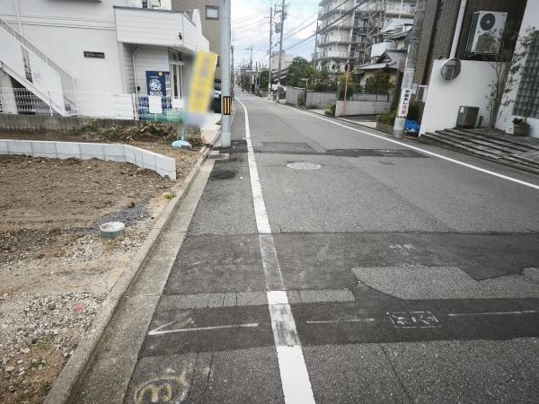 京都市北区鷹峯南鷹峯町　3号棟　新築戸建 現地写真（前面道路含む現地写真）