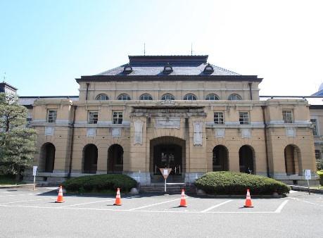 御所西夷川町アーバンライフ 銀行