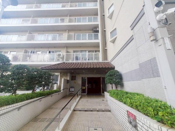 日商岩井京橋ハイツ 共用部写真（エントランス）