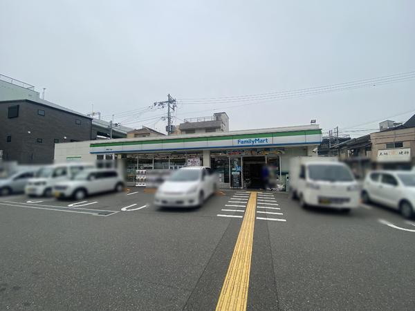 ネオハイツ港大橋 コンビニ