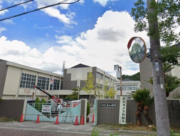 滋賀県大津市桐生1丁目　中古戸建 小学校