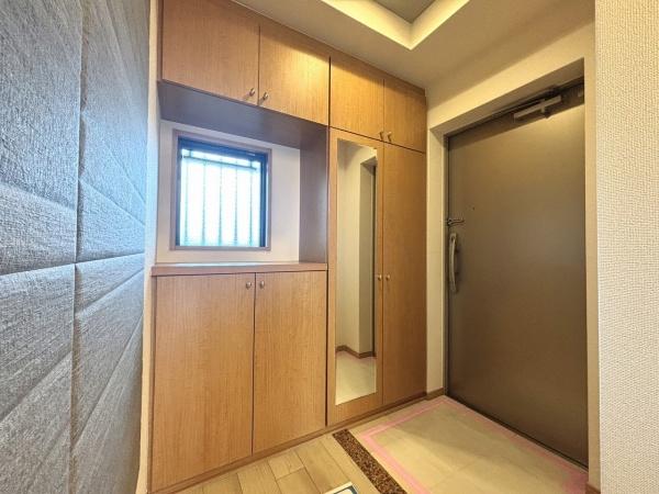 エスリード堺三国ヶ丘 現地写真（玄関）