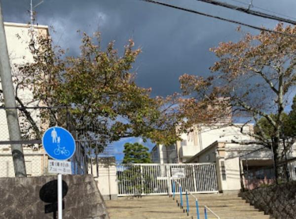 京都市左京区岩倉長谷町　中古戸建 小学校