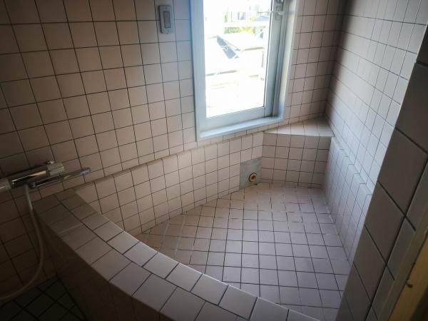滋賀県大津市千石台　中古戸建 内観写真（浴室）