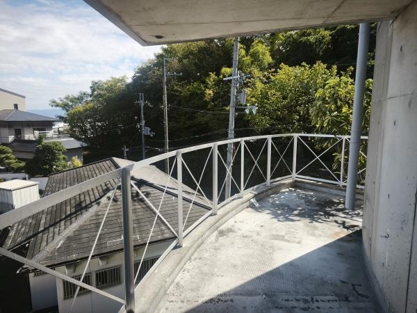 滋賀県大津市千石台　中古戸建 現地写真（バルコニー）