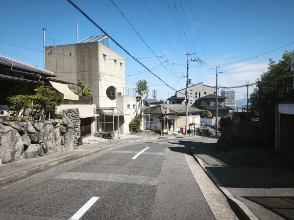 滋賀県大津市千石台　中古戸建 現地写真（前面道路含む現地写真）