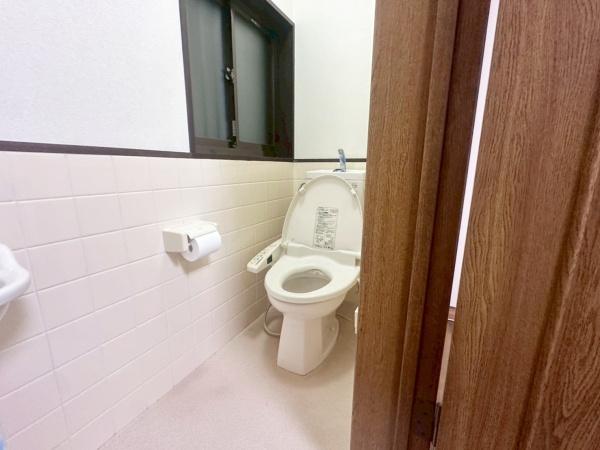 大阪市生野区生野西4丁目　中古戸建 内観写真（トイレ）