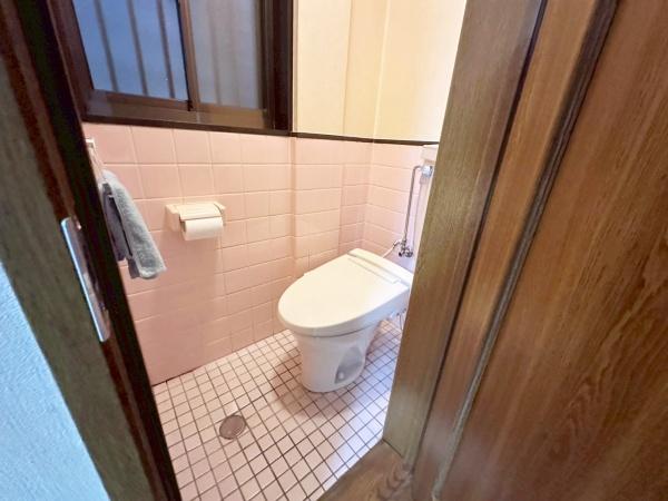 大阪市生野区生野西4丁目　中古戸建 内観写真（トイレ）