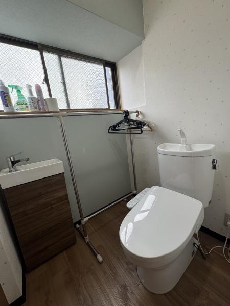 大阪市此花区西九条4丁目　中古戸建 内観写真（トイレ）