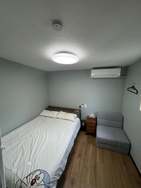 大阪市此花区西九条4丁目　中古戸建 内観写真（リビング以外の居室）