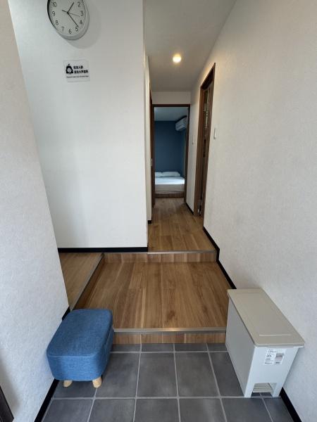 大阪市此花区西九条4丁目　中古戸建 現地写真（玄関）