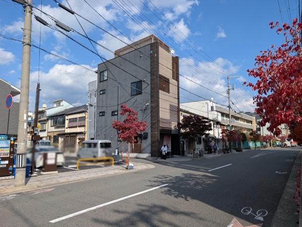 京都市左京区岡崎徳成町　ビル 現地写真（前面道路含む現地写真）