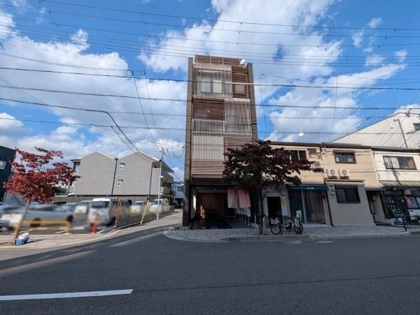 京都市左京区岡崎徳成町　ビル 現地写真（前面道路含む現地写真）