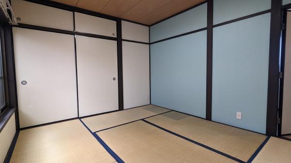 京都市左京区粟田口鳥居町　中古テラスハウス 内観写真（リビング以外の居室）
