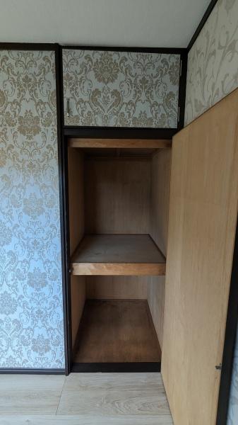 京都市左京区粟田口鳥居町　中古テラスハウス 内観写真（収納）
