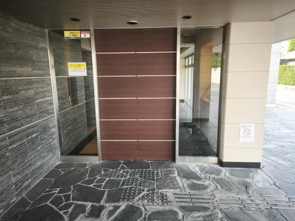 プレサンス京都一乗寺 共用部写真（エントランス）