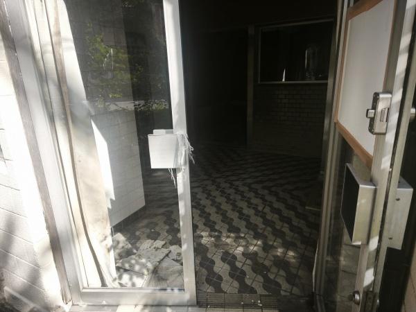 京都市上京区出水町　中古戸建 現地写真（玄関）