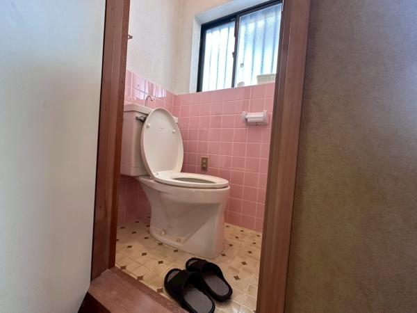 大阪市住之江区西加賀屋2丁目　中古戸建 内観写真（トイレ）