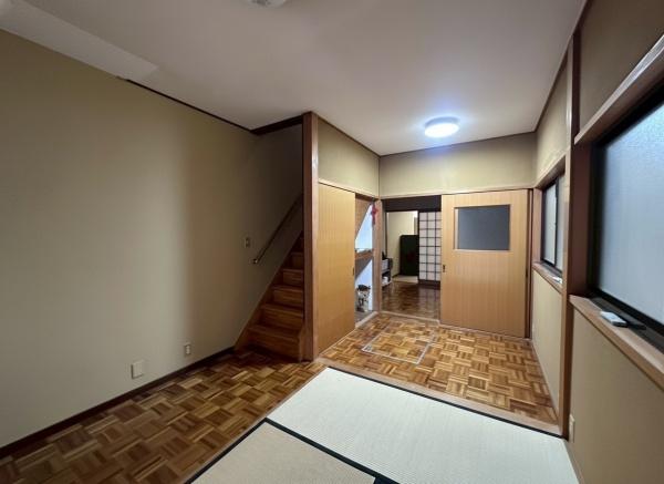 大阪市住之江区西加賀屋2丁目　中古戸建 内観写真（リビング）