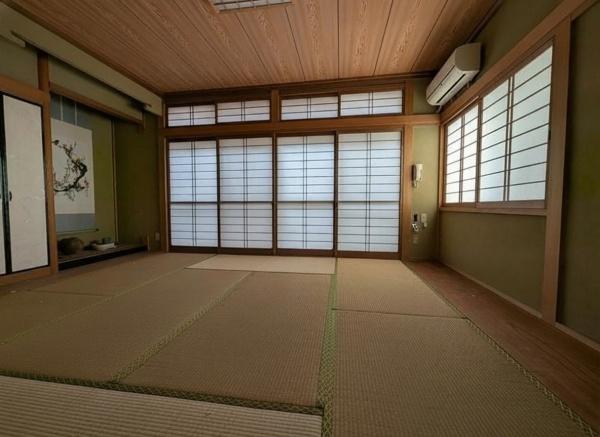 京都市東山区清水3丁目　中古戸建 内観写真（リビング以外の居室）