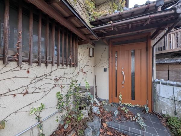 京都市東山区清水3丁目　中古戸建 現地写真（玄関）
