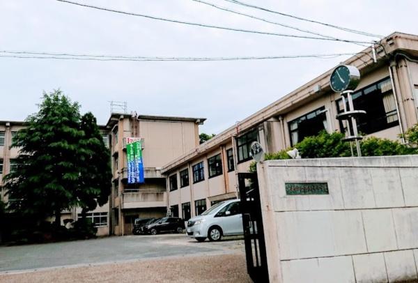 京都市左京区岩倉三宅町　古家付売土地 中学校