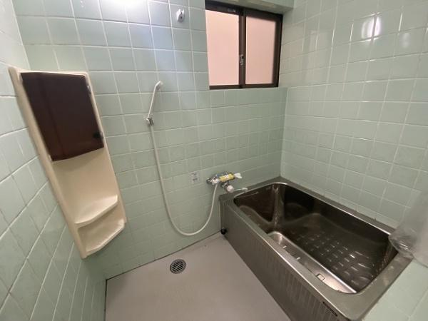羽曳野市駒ヶ谷　中古戸建 内観写真（浴室）