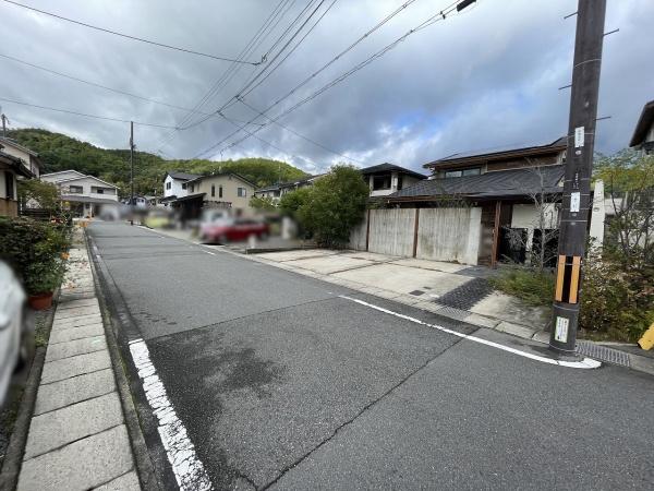 京都市左京区岩倉幡枝町　中古戸建 現地写真（前面道路含む現地写真）