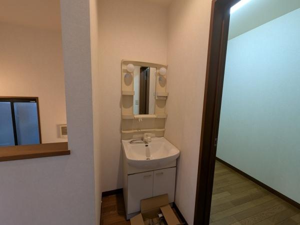 京都市上京区柳風呂町 内観写真（洗面台・洗面所）