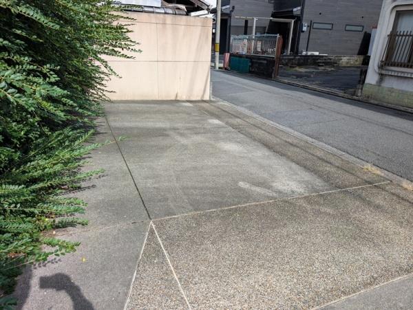 京都市上京区柳風呂町 現地写真（駐車場）