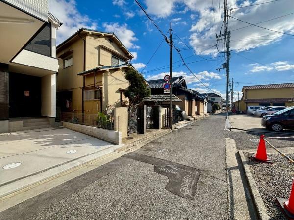 堺市西区浜寺船尾町西2丁　新築戸建 現地写真（前面道路含む現地写真）