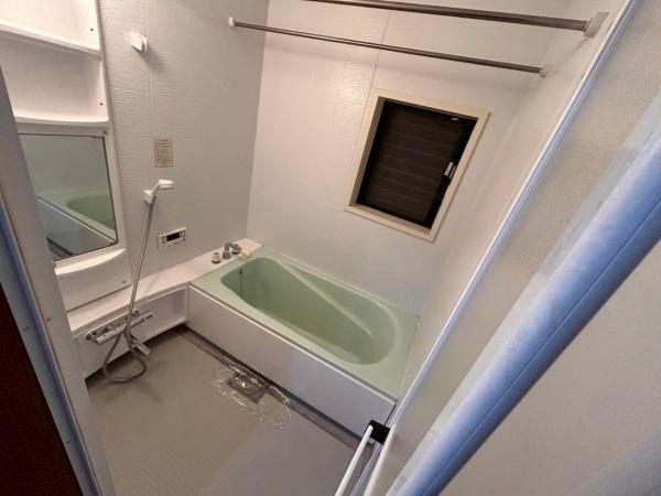 堺市西区鳳南町5丁　中古戸建 内観写真（浴室）