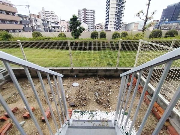ファミール北大阪リバーサイド 現地写真（バルコニー）