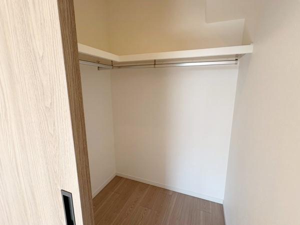 エスペランス東住吉 内観写真（収納）