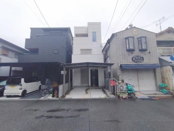 大阪市東淀川区井高野2丁目　中古戸建 現地写真（前面道路含む現地写真）