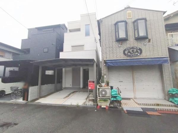 大阪市東淀川区井高野2丁目　中古戸建 現地写真（前面道路含む現地写真）