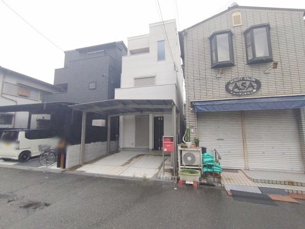 大阪市東淀川区井高野2丁目　中古戸建 現地写真（前面道路含む現地写真）