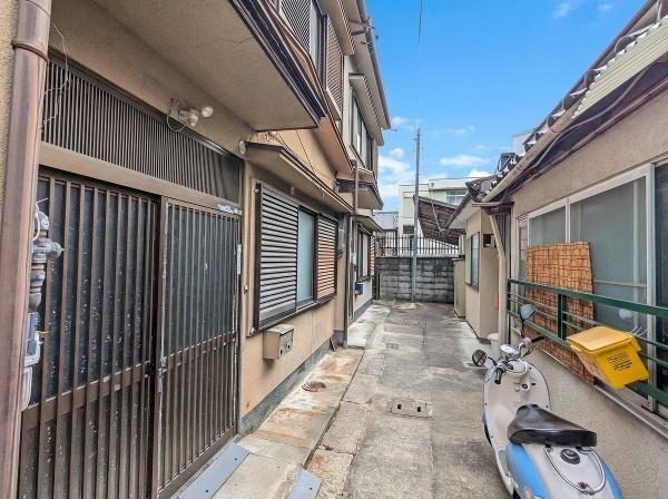 京都市上京区下立売通七本松東入長門町　中古戸建 現地写真（前面道路含む現地写真）