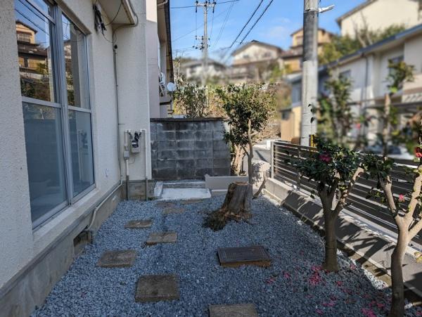 京都市左京区静市市原町　中古テラスハウス 現地写真（庭）