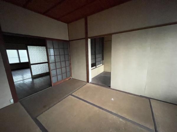 京都市中京区聚楽廻松下町　中古戸建 内観写真（リビング以外の居室）
