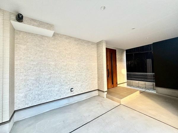 大阪市住之江区粉浜西2丁目　中古戸建 現地写真（駐車場）