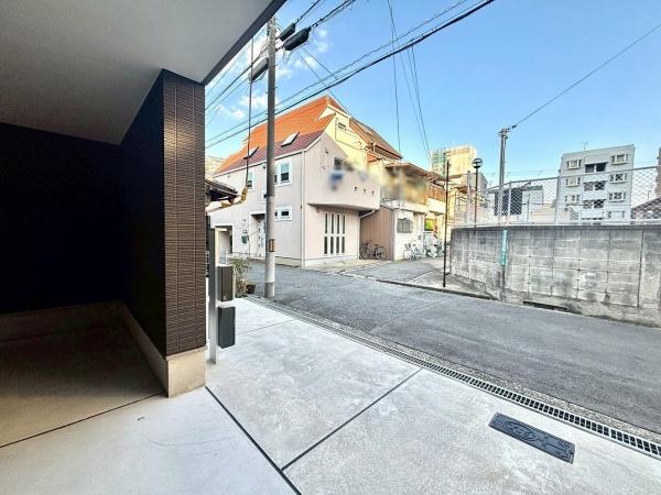 大阪市住之江区粉浜西2丁目　中古戸建 現地写真（前面道路含む現地写真）