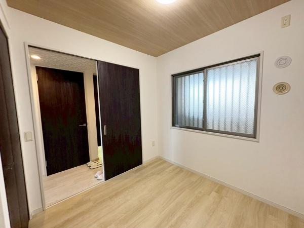 ルイシャトレ平野喜連2番館 内観写真（リビング以外の居室）