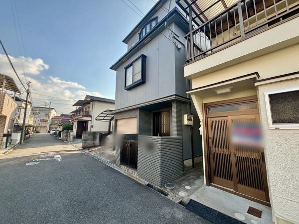 堺市北区野遠町　中古テラスハウス 現地写真（前面道路含む現地写真）