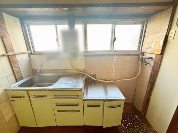 堺市北区野遠町　中古テラスハウス 内観写真（キッチン）